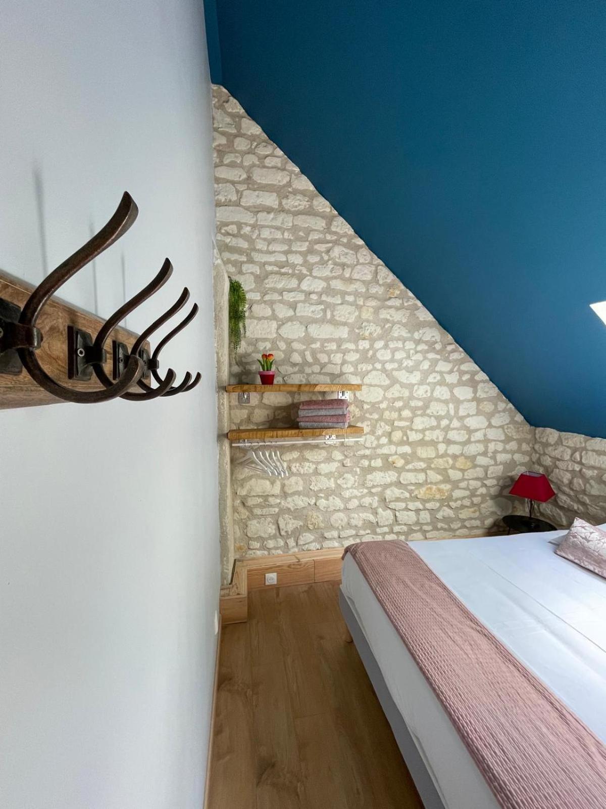 Le Relais, La Dormance, Le Bois Dormant Hotel Chateauvieux  Ngoại thất bức ảnh